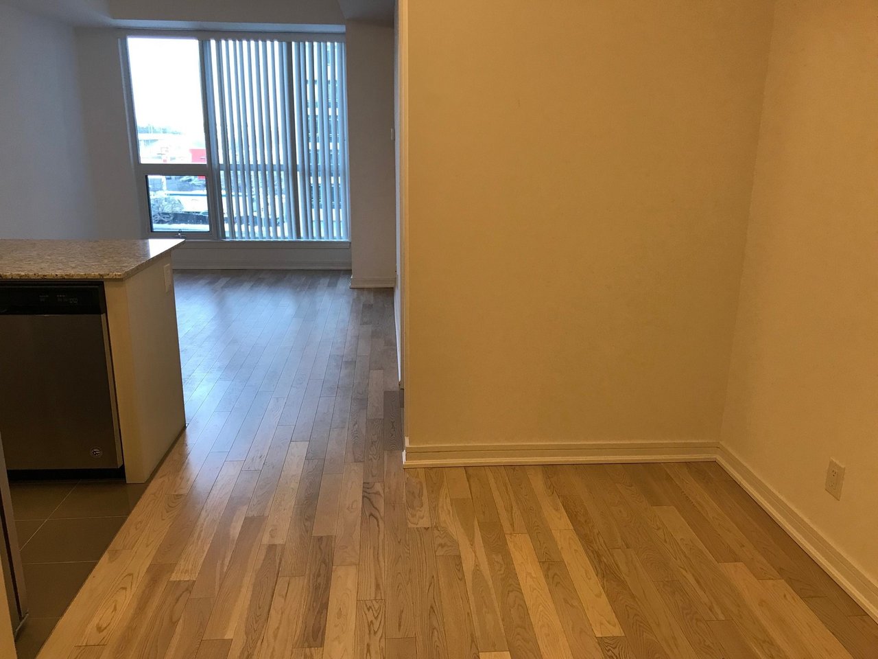 9201 Yonge St Unit: 418