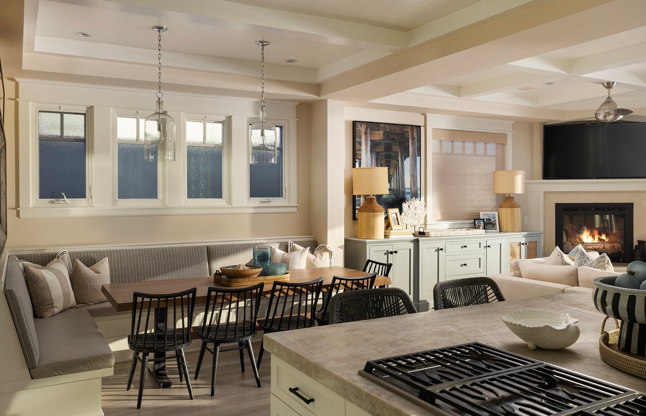 1880 N El Camino Real 23