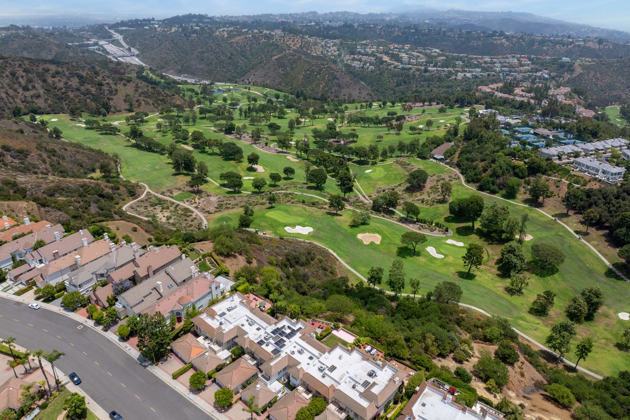 2282 Canyonback Rd, Brentwood