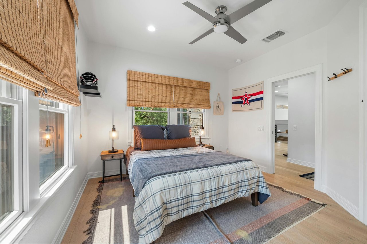 2928 Chatelaine Drive