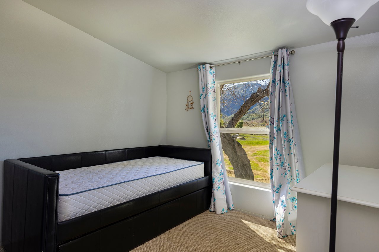 40 Acres Private Off-Grid Property