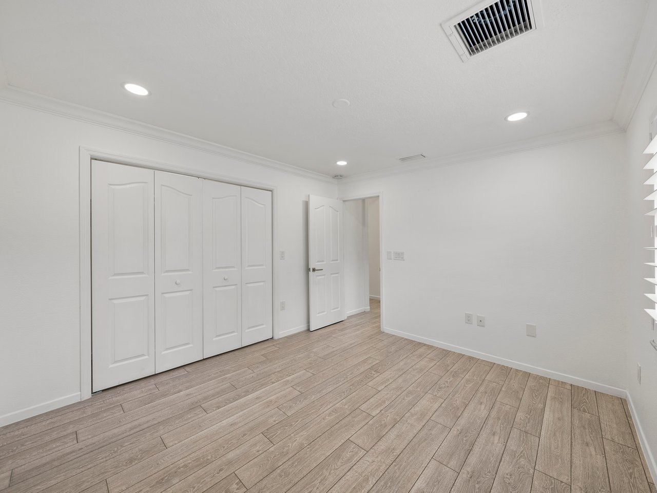12632 OAK HOLLOW CT