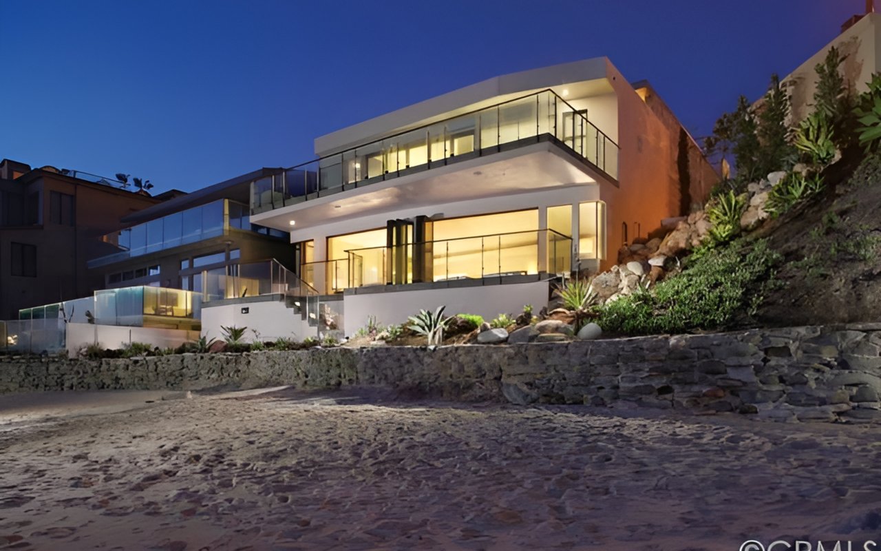 Laguna Beach Home by Tresor Construction and Architect Mark Singer