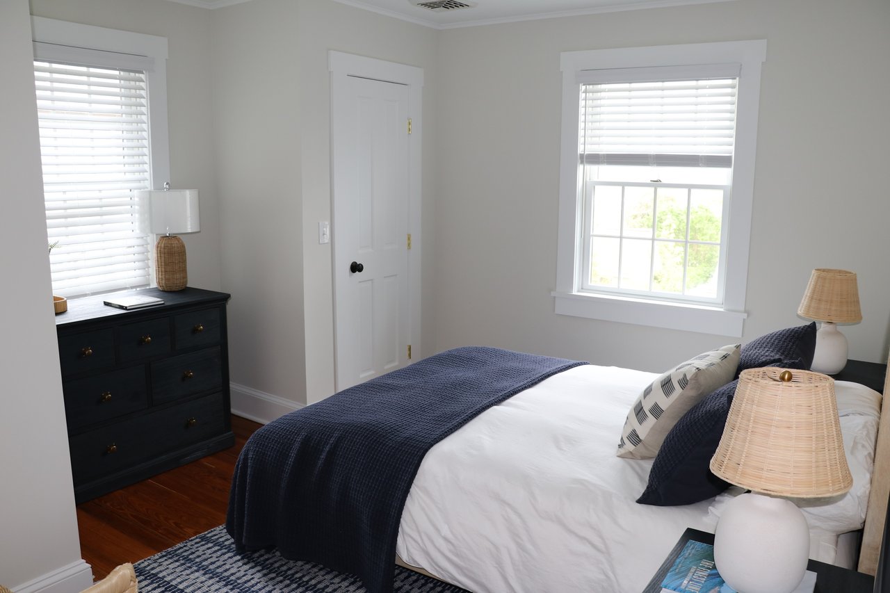 A Classic Bay Header with a Pool House