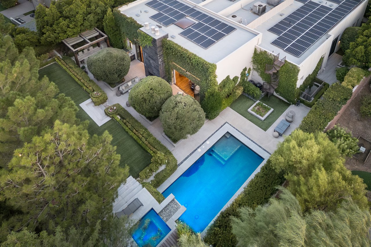 56 Wildwing Ct, Las Vegas, NV 89135