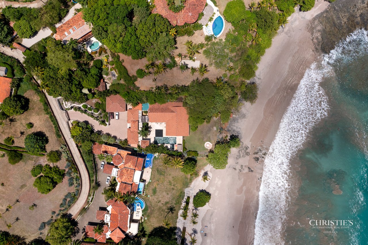 Casa Playa Bonita | Beachfront Luxury Estate in Playa Flamingo