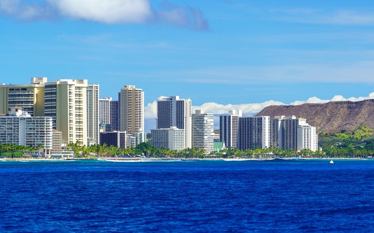 Selling a Honolulu Apartment Building: Why Experience With the Asset Class Matters cover