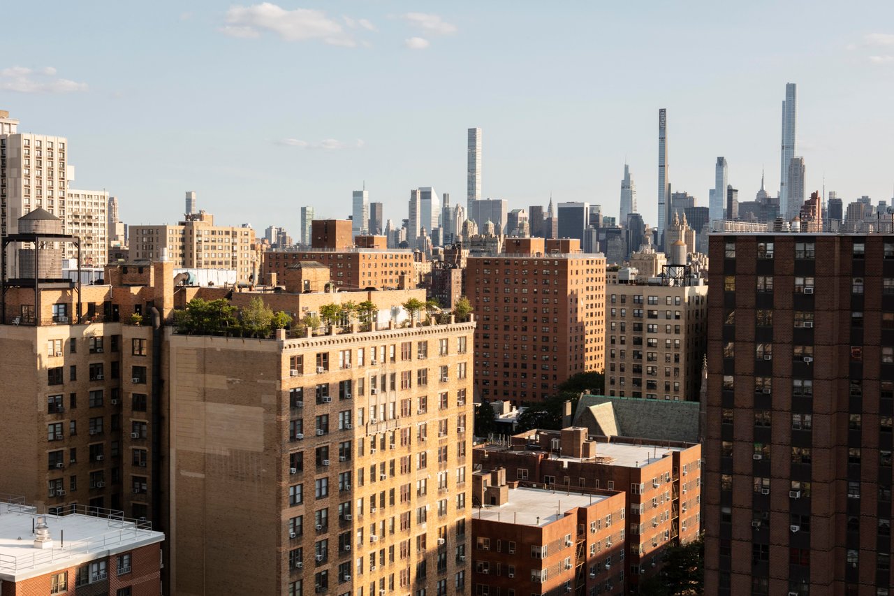 What Makes a Condo “Luxury” in NYC Now? (It’s Not Just Amenities)