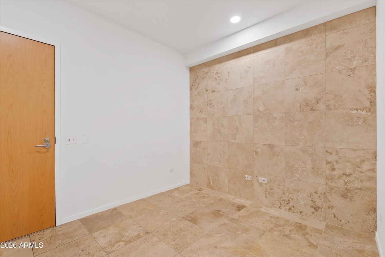 7147 E Rancho Vista Dr, #3008