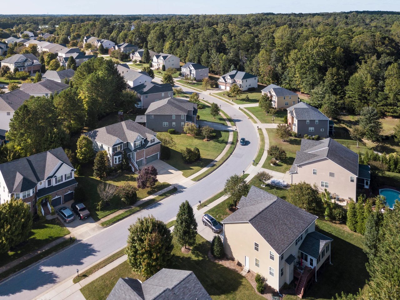 Homes for Sale in Atlanta vs. Homes for Sale in the Suburbs: Where Buyers Are Getting Better Value in 2026