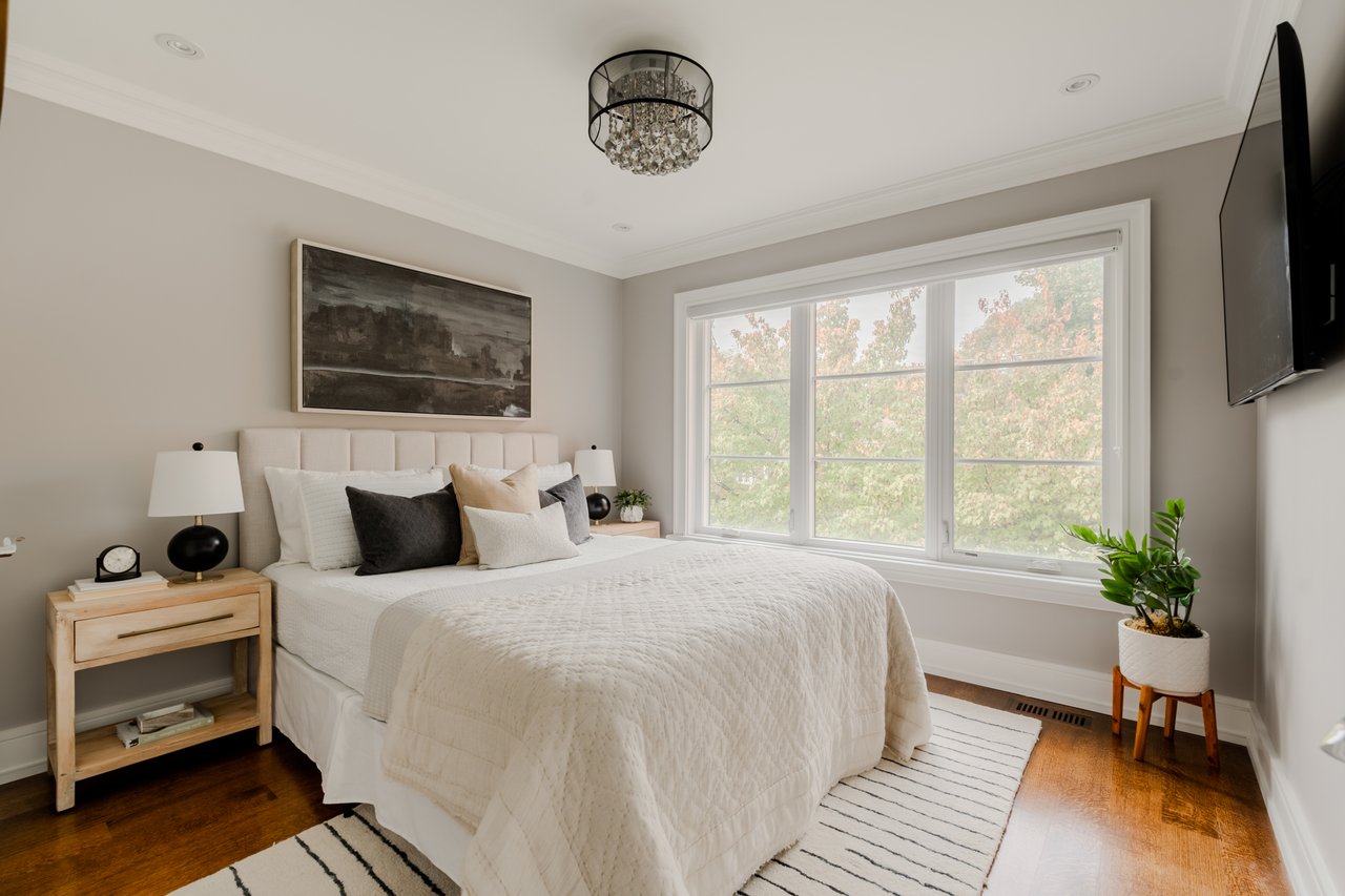 77 Randolph Road, Toronto