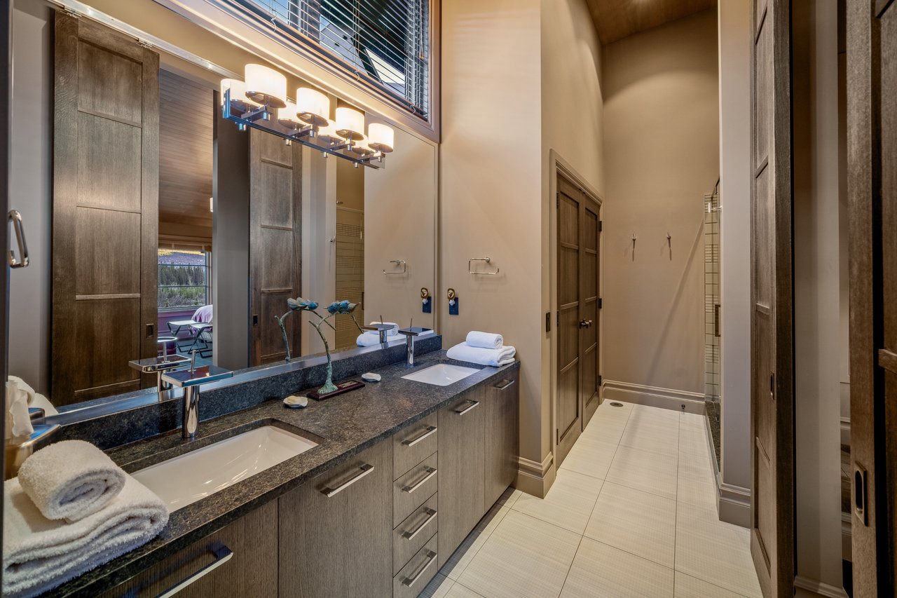 17 Prospect Heights