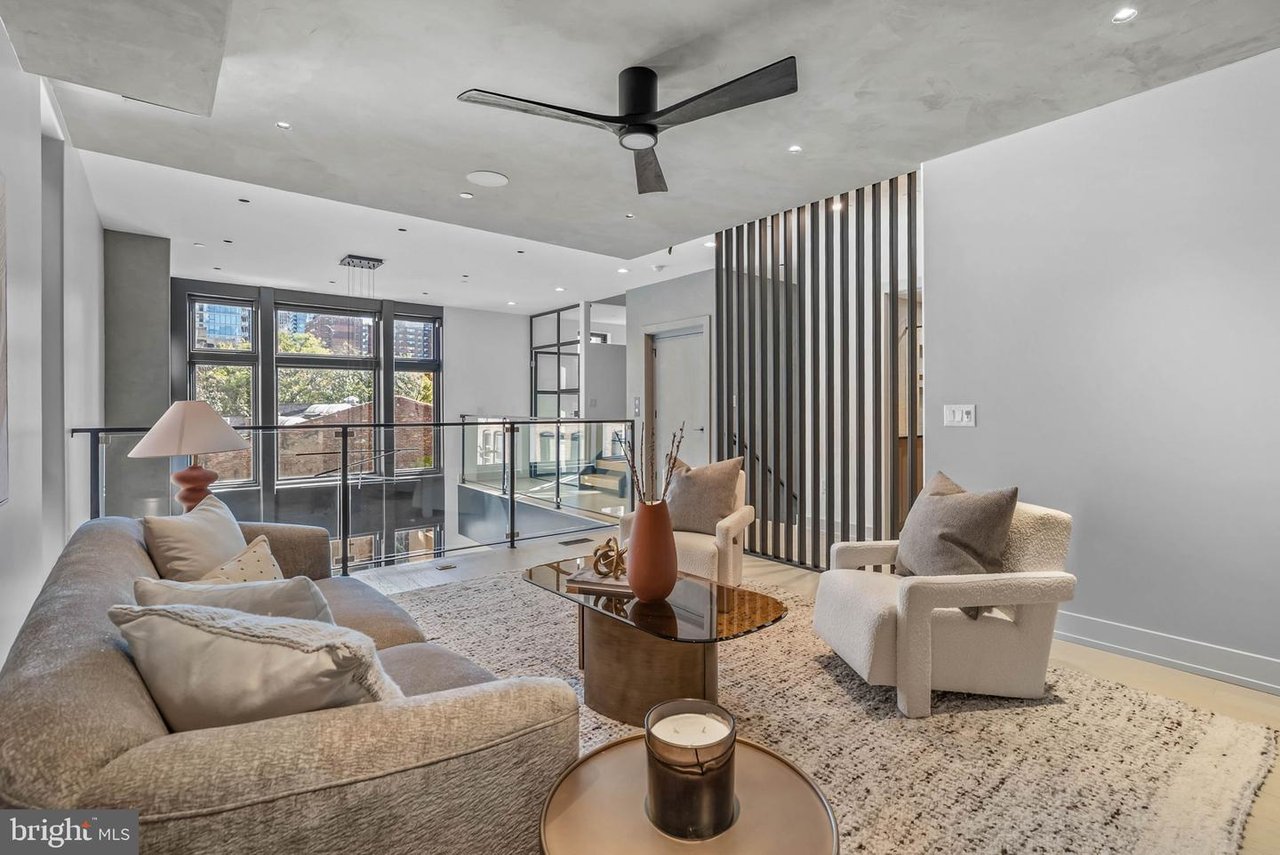 110 S Bonsall St, Philadelphia, PA 19103