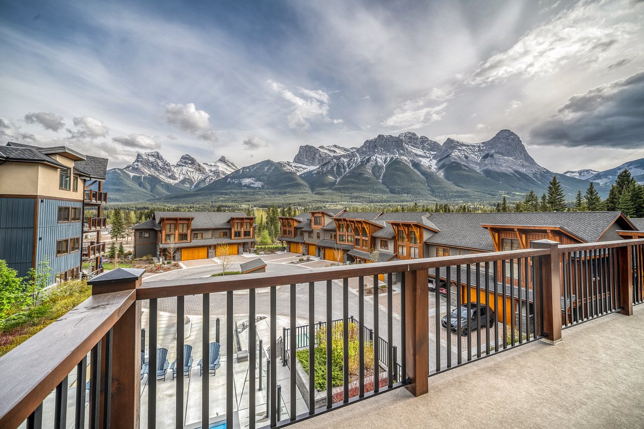 Jack Pine Lodge Penthouse 308