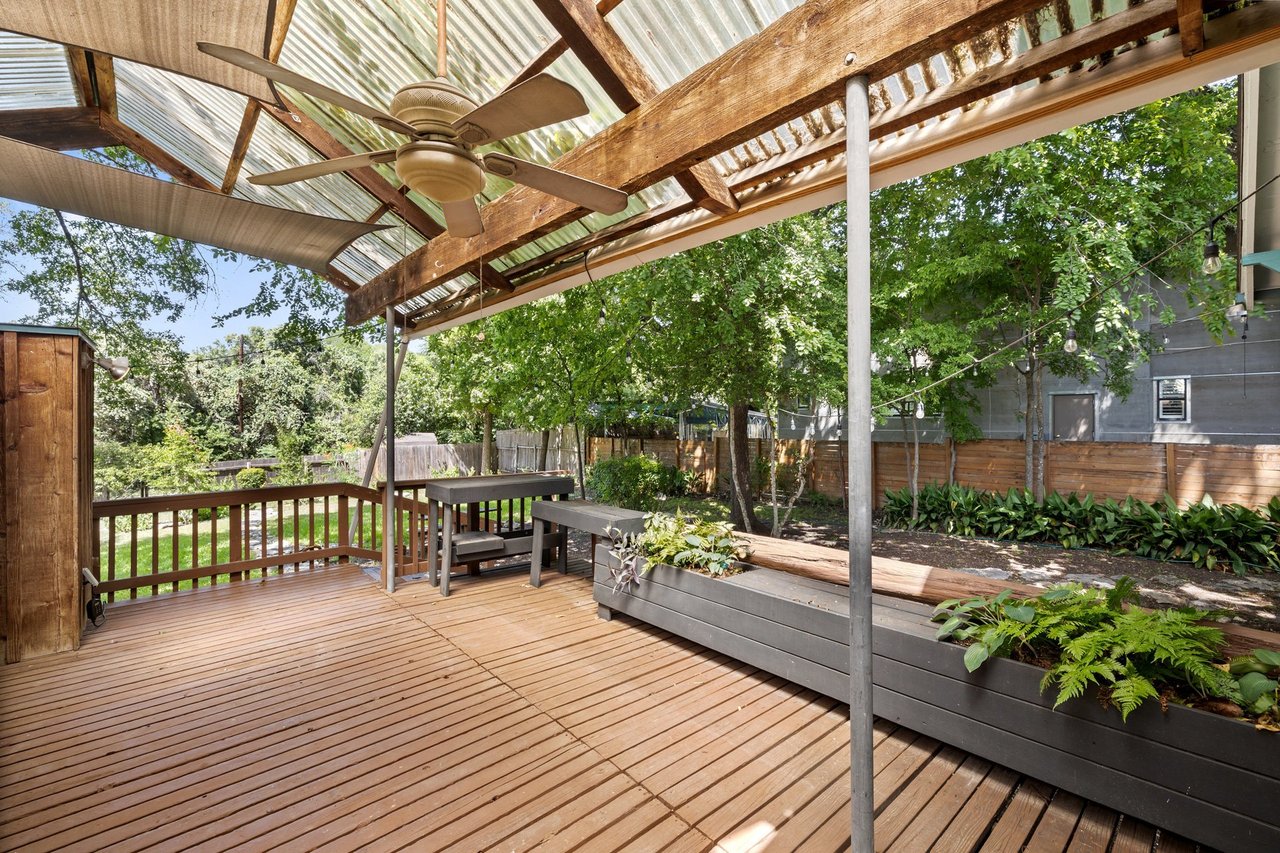 SOLD by Keenan Group: 706 E Monroe Street - Travis Heights Historic Charmer