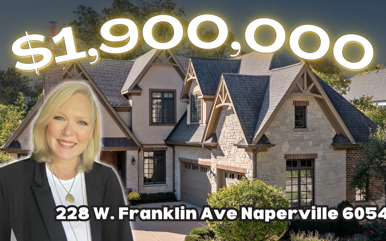 Exquisite Custom Home in the Heart of Naperville!