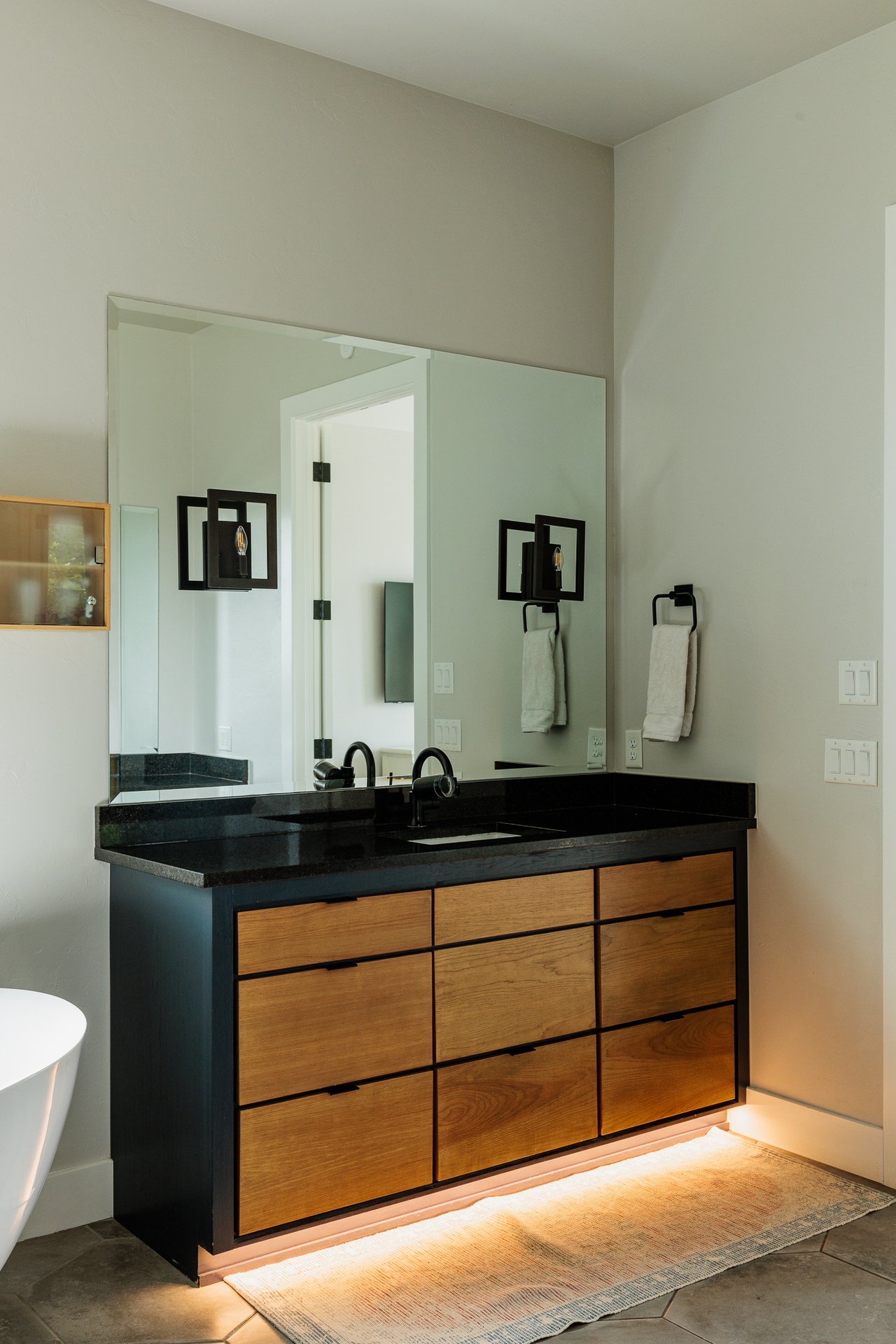 Primary bath in Luxury Edmond Listing by Jennifer Kragh Group
