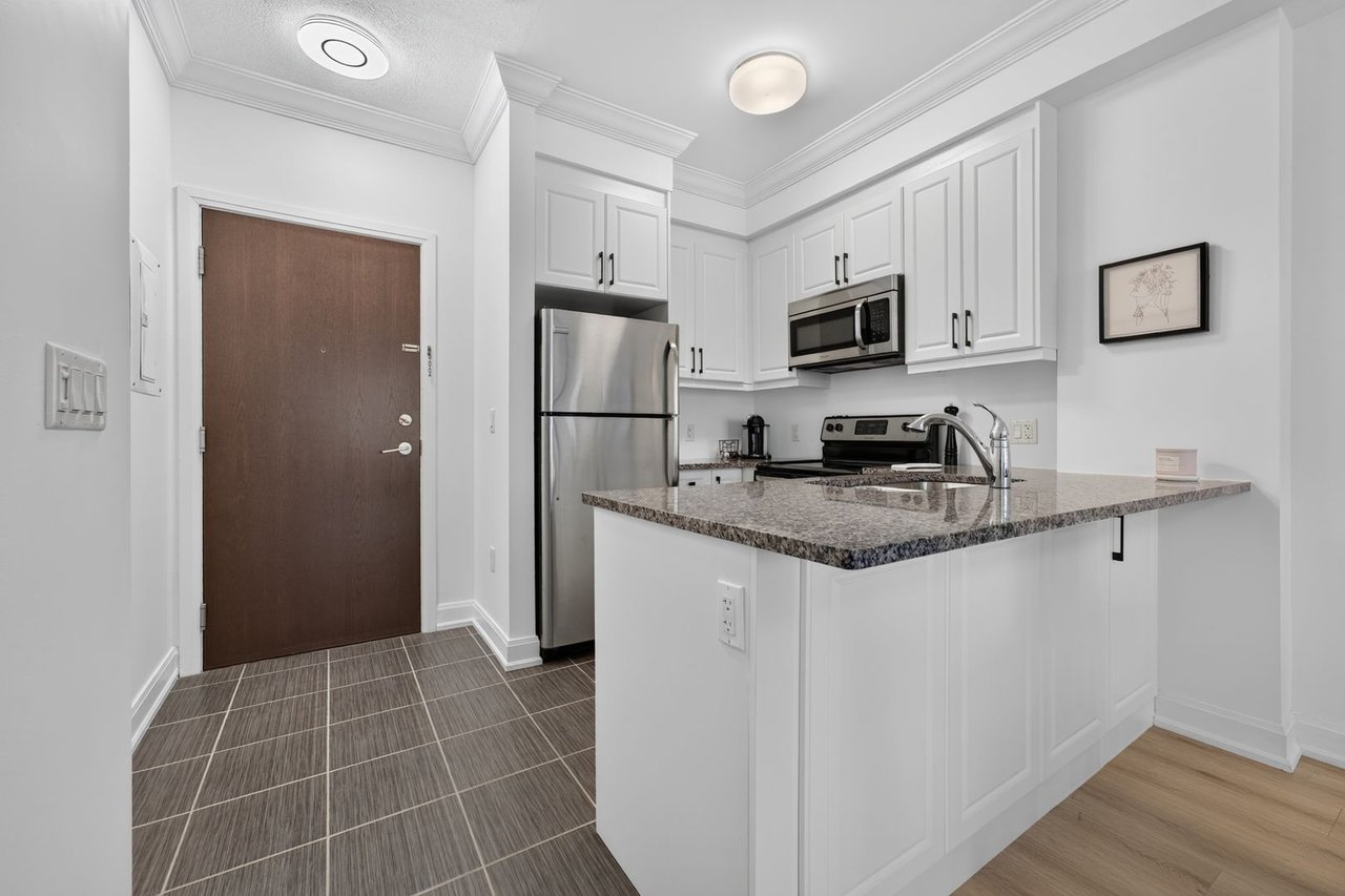 214 - 216 Oak Park Blvd