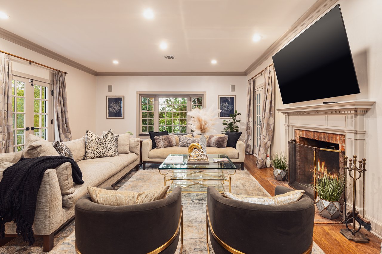 2055 Outpost Dr, hollywood hills