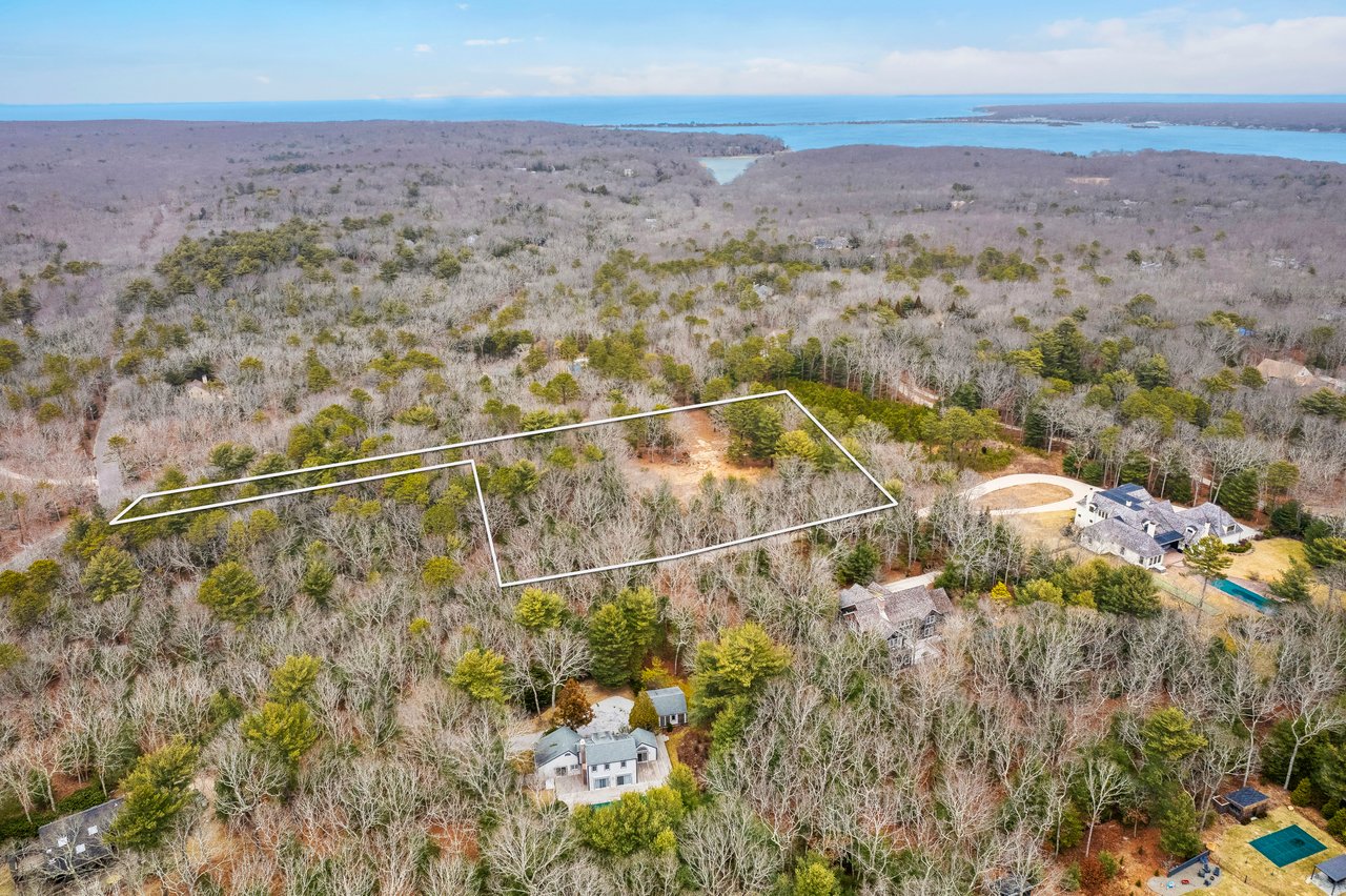 540 Hands Creek, East Hampton