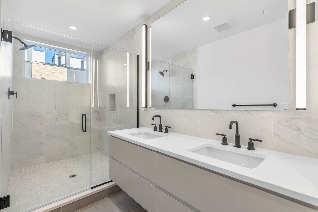 635 N 7th St #H5B, Philadelphia, PA 19123