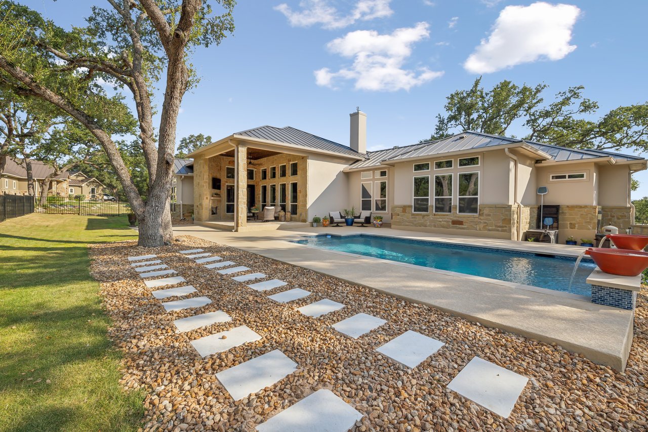 507 Arthur Court