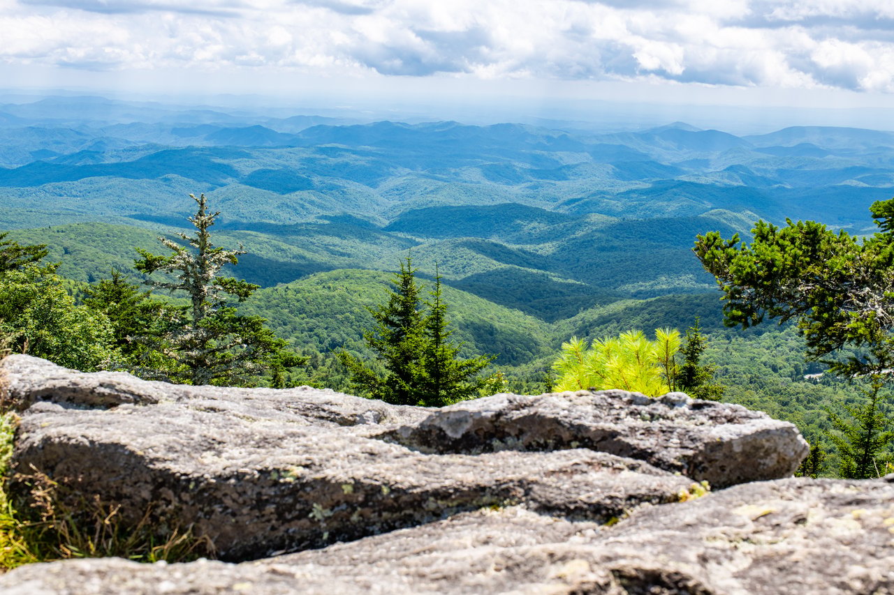 Panoramic Blue Ridge Mountain views surrounding Franklin, North Carolina and River Green Condominiums.
