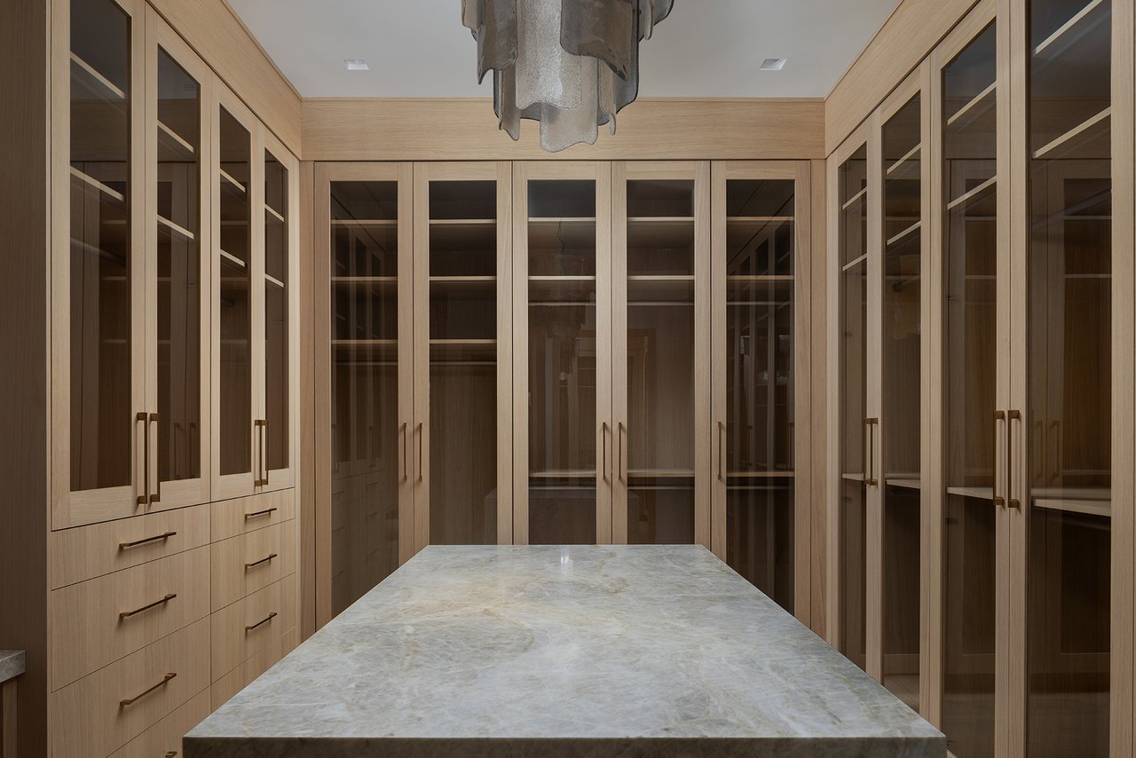 5717 E VIA LOS RANCHOS