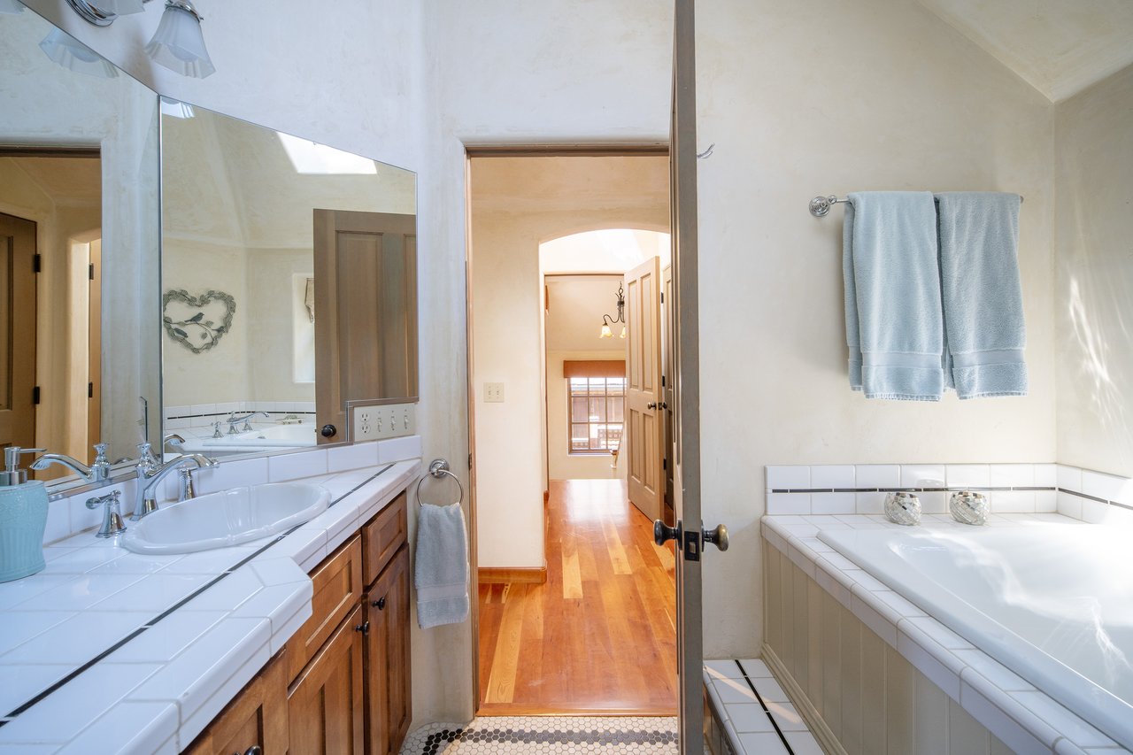 Monte Verde 3 NE of 13th, Carmel-by-the-Sea