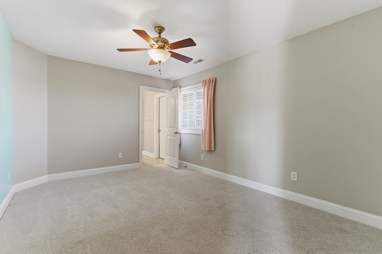 Beautiful 4 Bed 4 Bath Home in Owens Cross Roads!