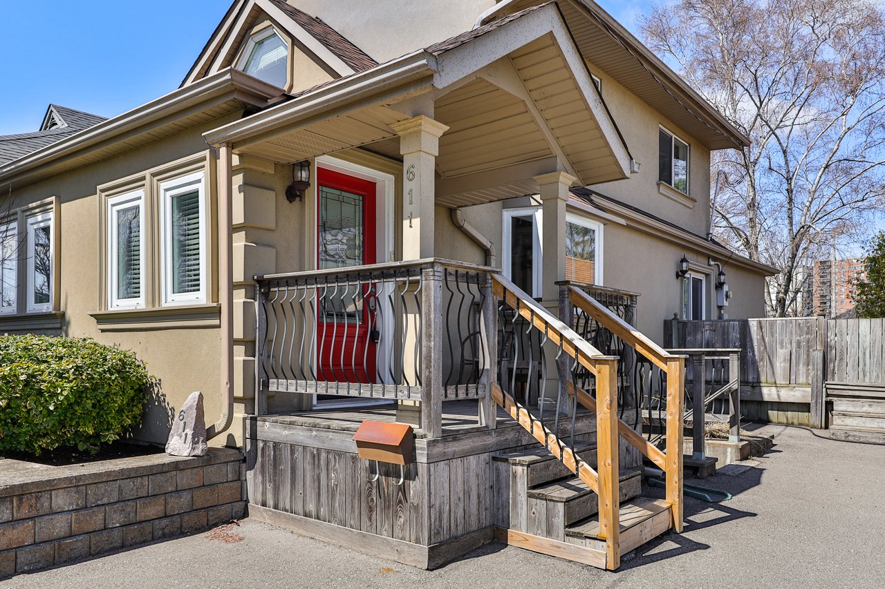 611 Byngmount Ave