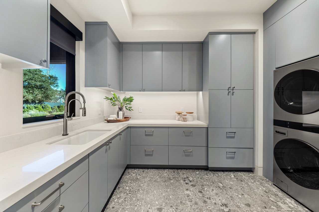 World Class Napa Valley Compound