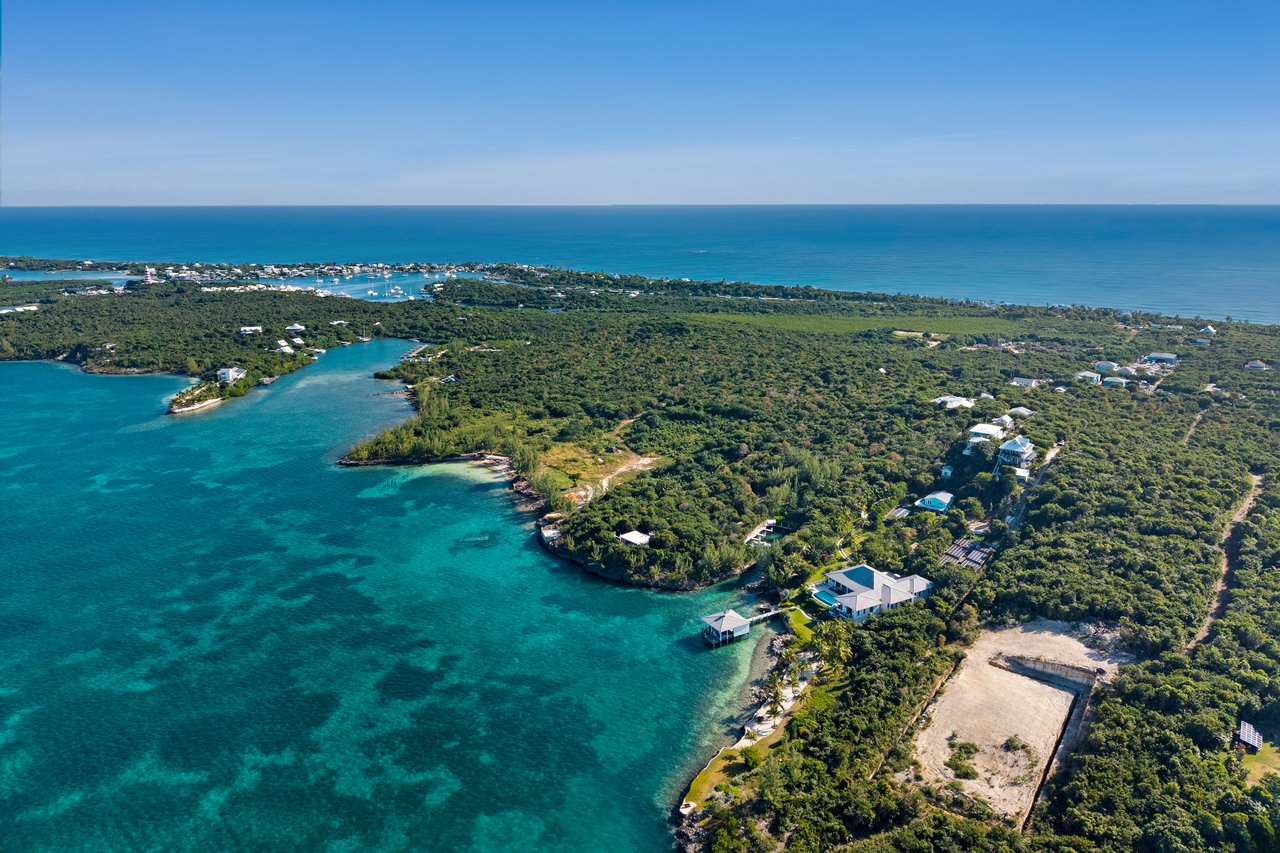 The Elbow Cay Club & Resort