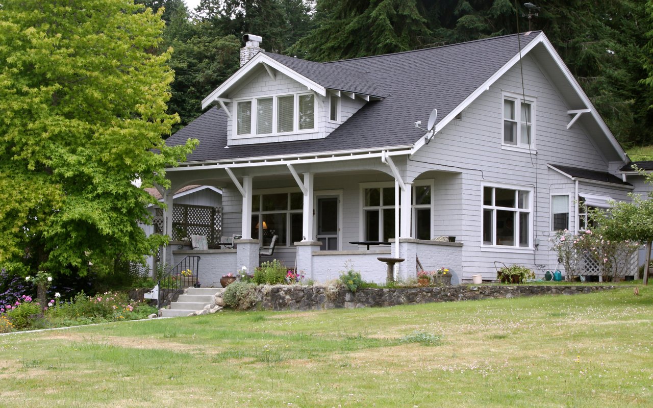 What Buyers Should Know About Older Homes in the Capital Region