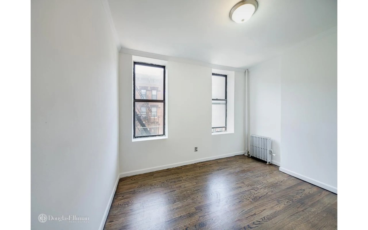 409 West 48th Street Unit: 3FW