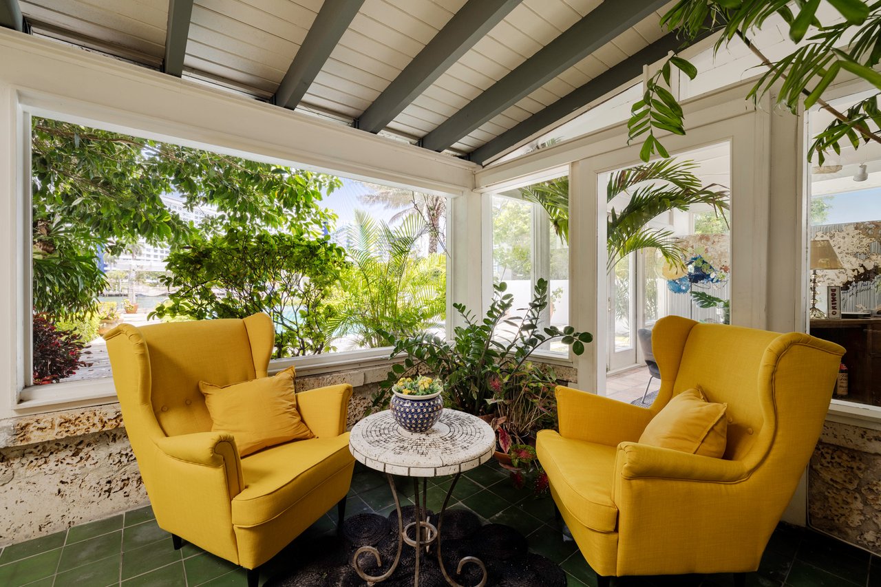 5215 Pine Tree Miami Beach