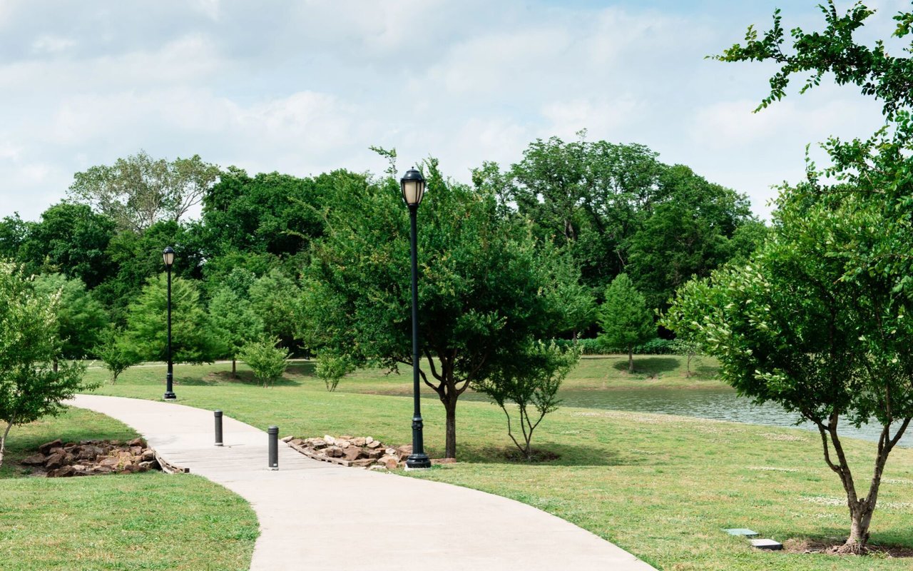 Garden Oaks