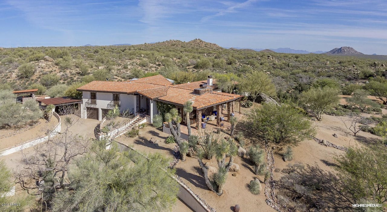 39023 N BOULDER VIEW Dr