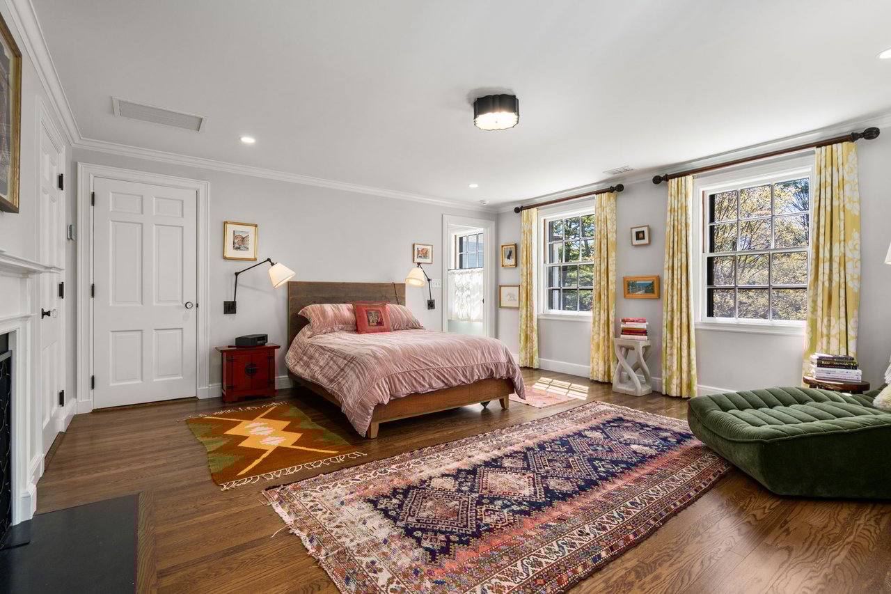 Renovated Georgian Colonial 