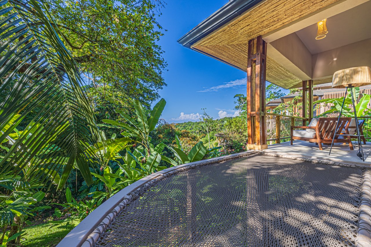 Luxury Hotel Boutique with Ocean Views | Walking distance to the beach | 13.2 Acres