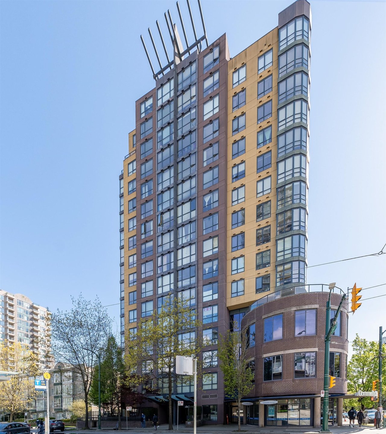 3438 Vanness Ave, #1607
