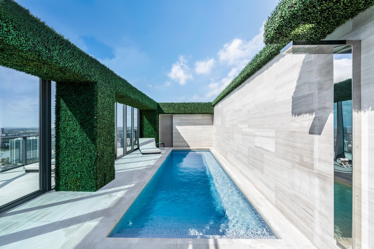 Regalia Penthouse