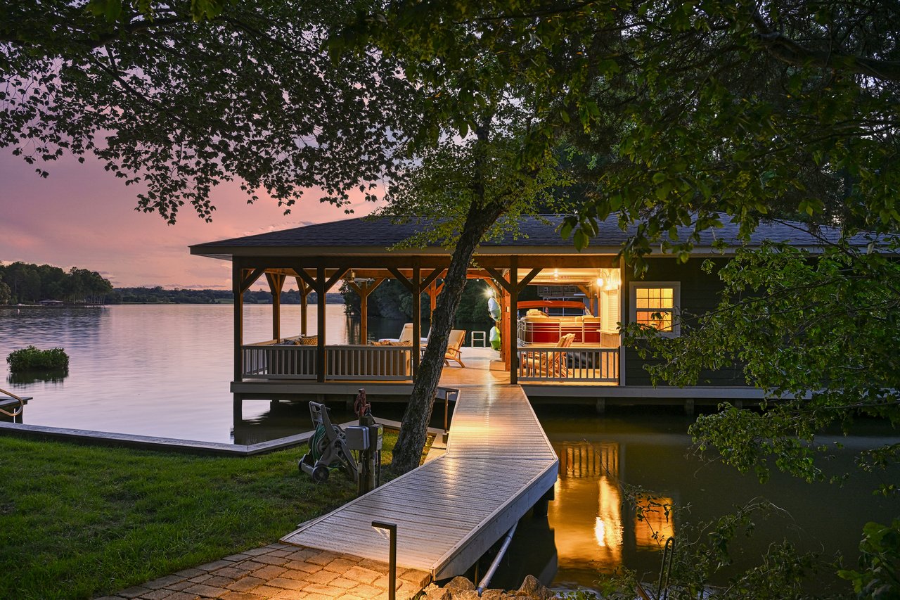 Learn About Lake Anna