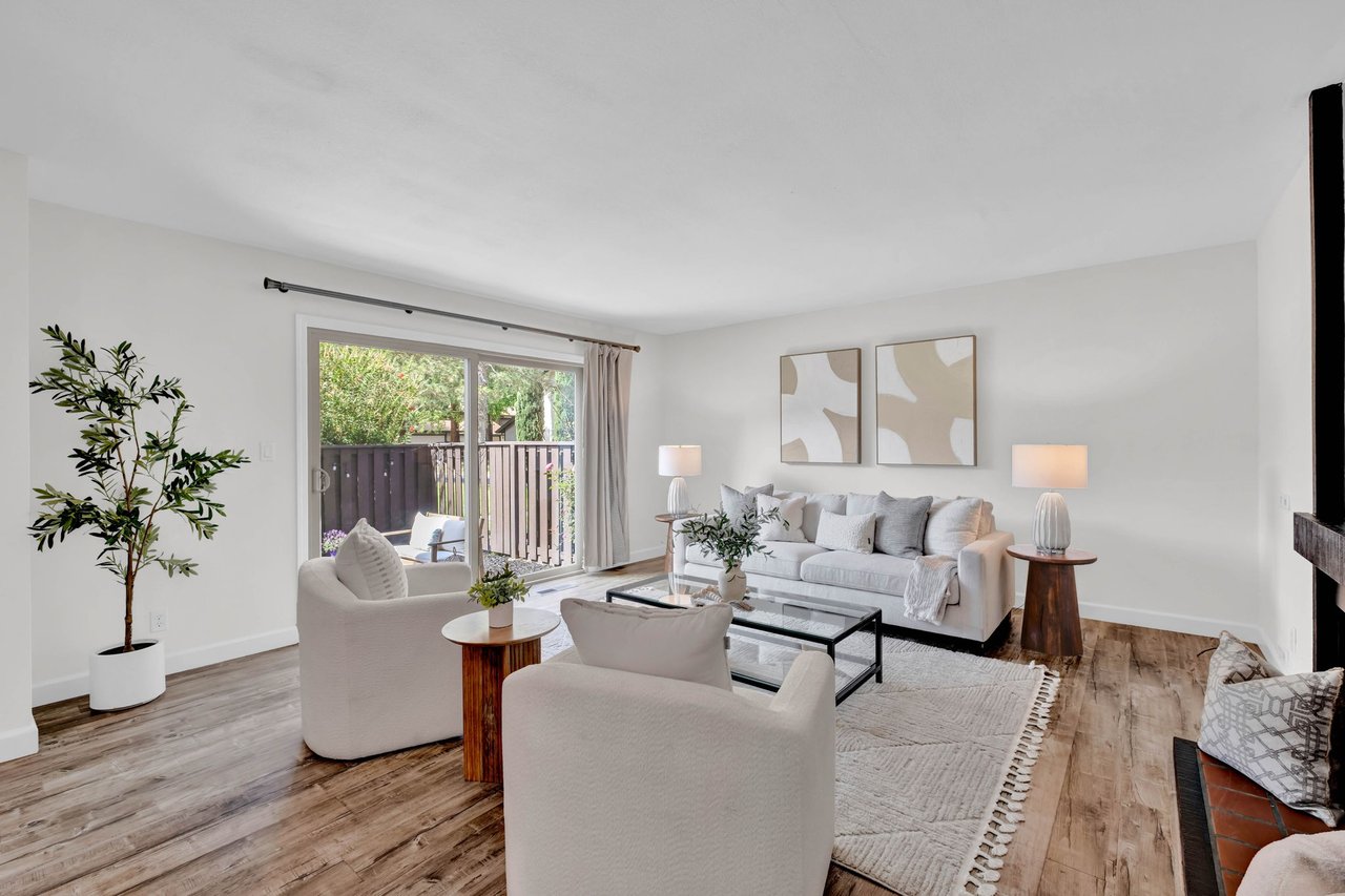 1812 Countrywood Ct.