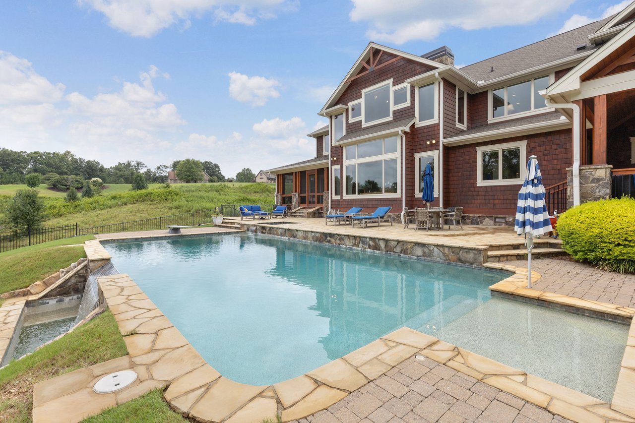 368 Sweetgrass Dr
