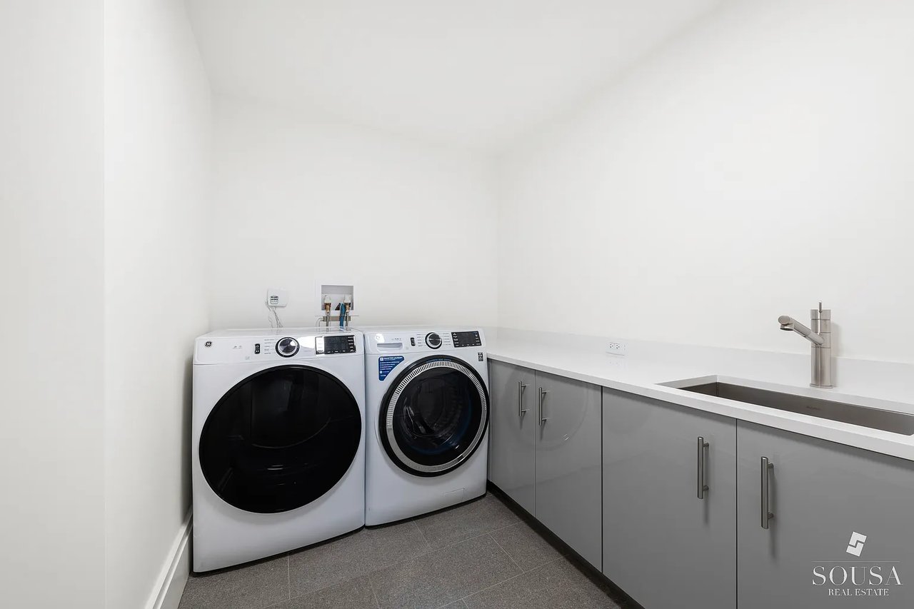 50 W 66th St #8A