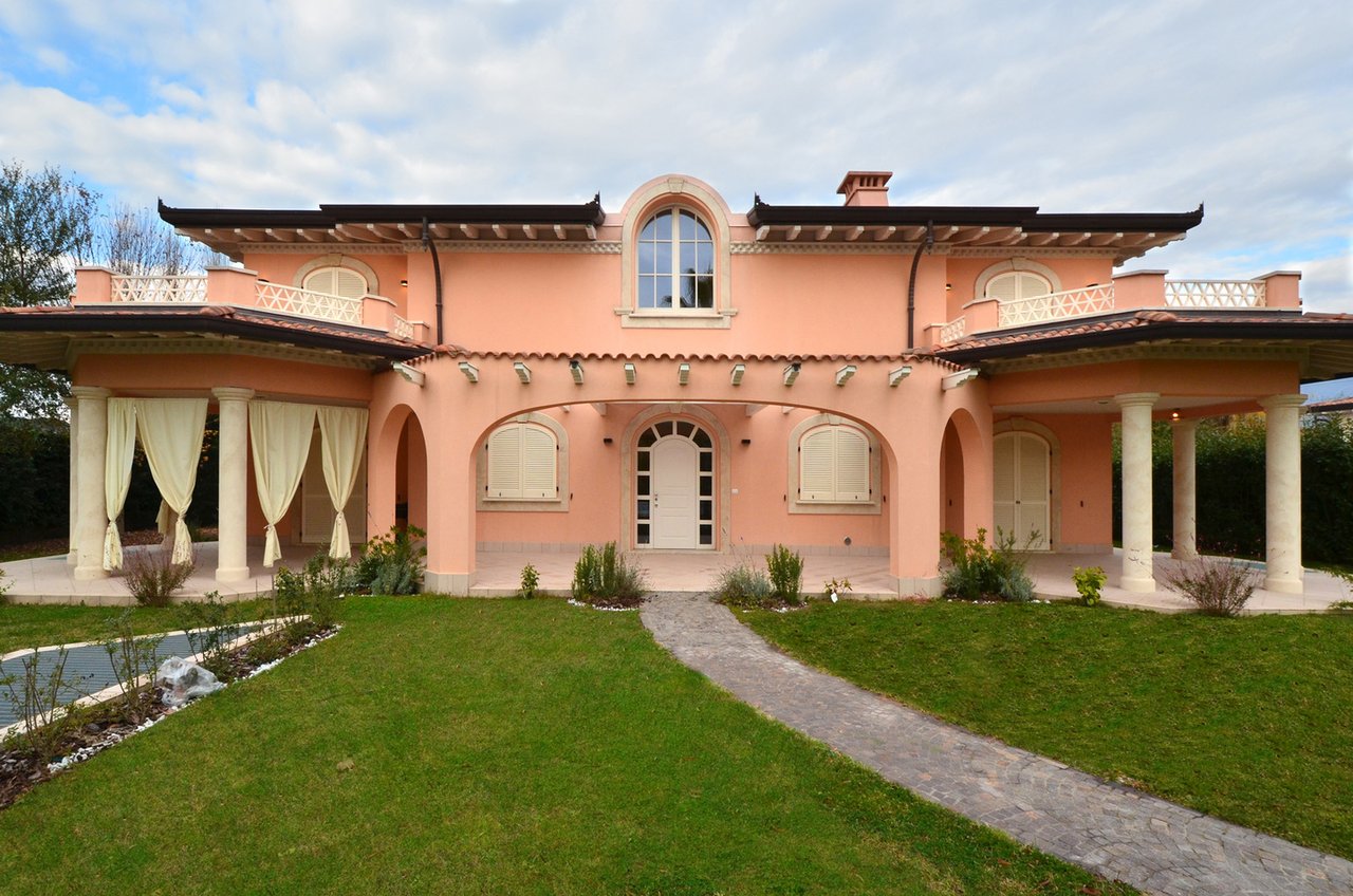 Villa Botticelli Newly Constructed