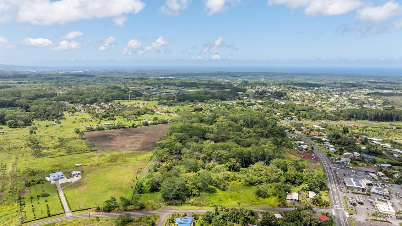 Volcano Rd., Kurtistown 96760