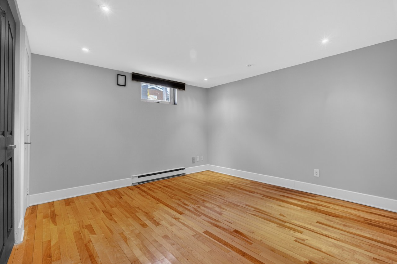   Maison à Côte St-Luc - Côte St-Luc House For Sale