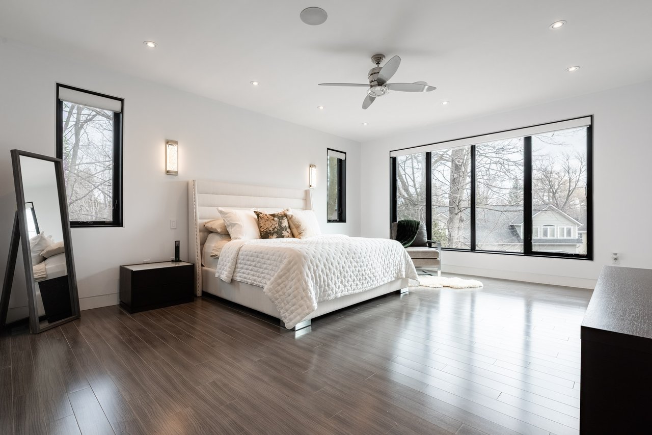 Modern & Contemporary Masterpiece